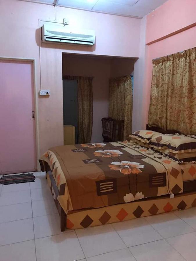 Trisya Homestay Куала Теренгану Екстериор снимка